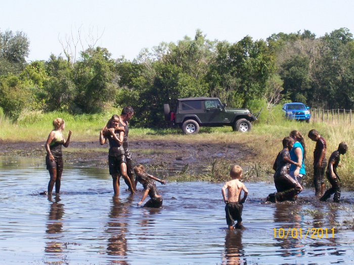 2011-Oct-01 HGR4X4 Cookout 017